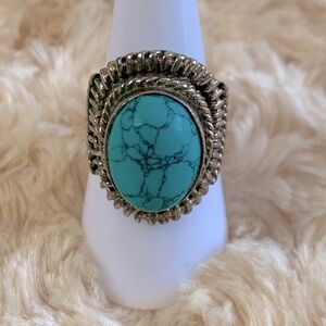 Sterling Silver Plated Oval Turquoise Southwest Style Ring Size 7 1/2